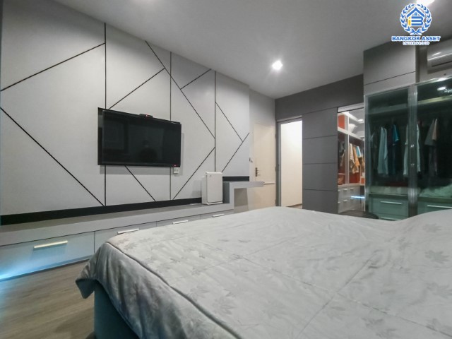 *****บ้านเดี่ยวมือสองนนทบุรี ม.มัณฑนา ราชพฤกษ์-สะพานเจษฎาบดินทร์ฯ เนื้อที่มากถึง 58 ตร.ว. ฟังก์ชัน 3 ห้องนอน 3 ห้องน้ำ 2 ที่จอดรถ บนทำเลติดถนนราชพฤกษ์ เชื่อมต่อถนนหลายเส้นทาง เดินเข้าเมืองสะดวก ใกล้ทางด่วน "ศรีรัช" ห้ามพลาด!